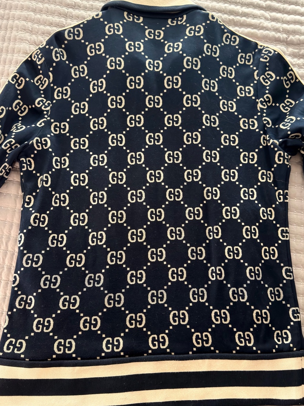 Gucci Navy and Cream GG Logo Track Jacket with Red Shoulder Stripe - Picture 3 of 9